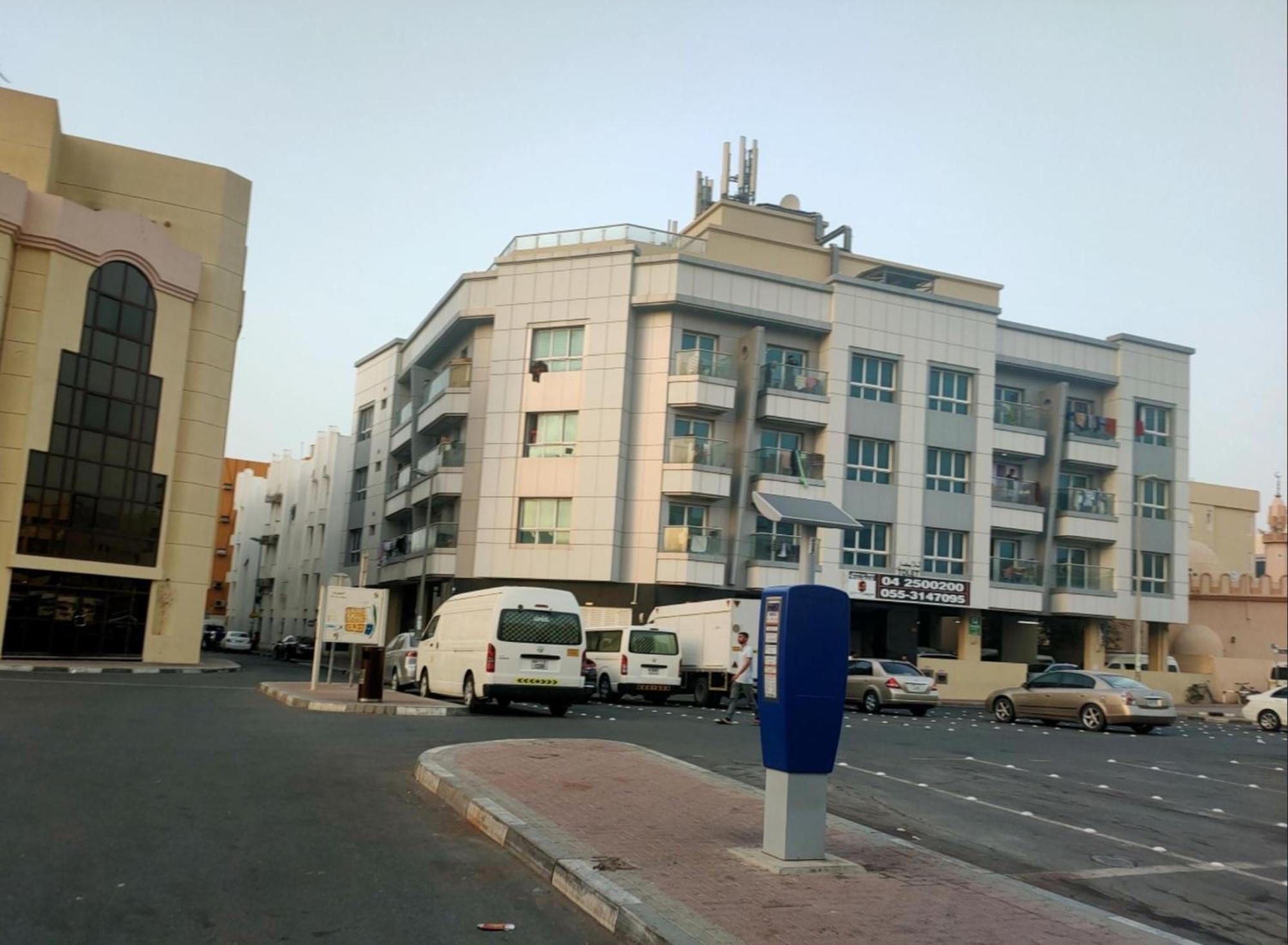 Partition Room In Al Seef Near Burjuman Metro Dubai Esterno foto